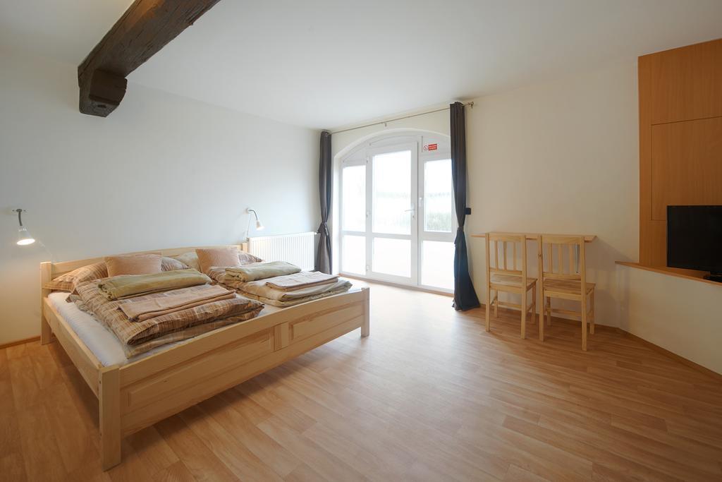 Usedlost Kotlarka Hotel Prága Kültér fotó