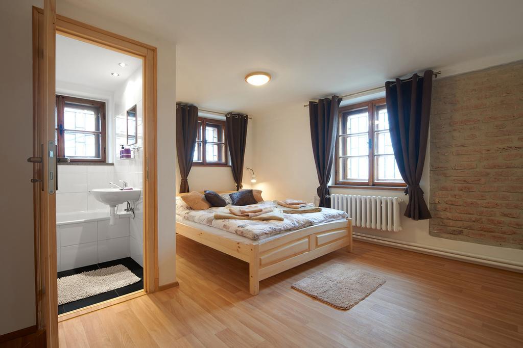 Usedlost Kotlarka Hotel Prága Szoba fotó